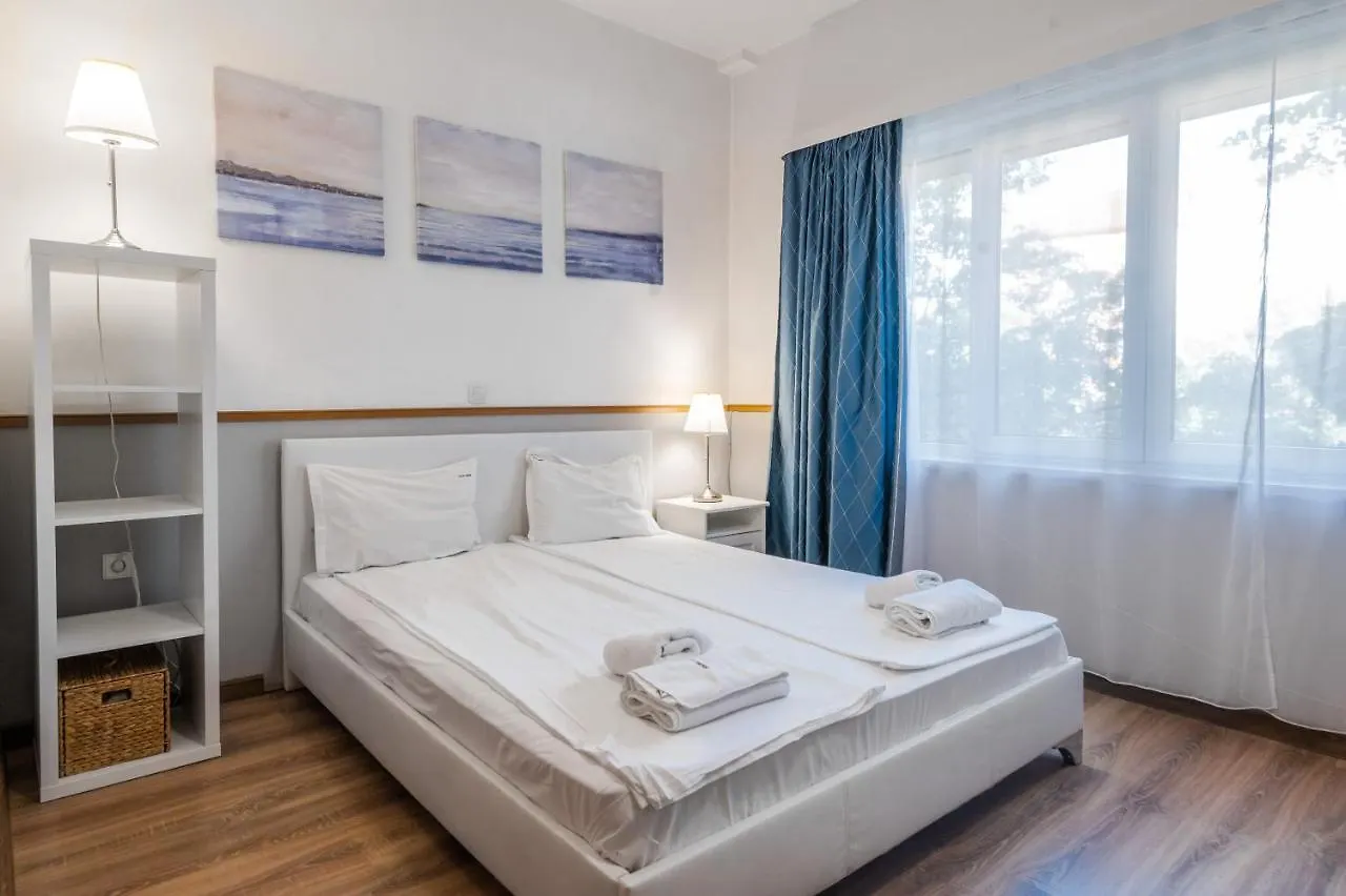 Charming Studio On Vitosha Street By Flat Mаnager contacts