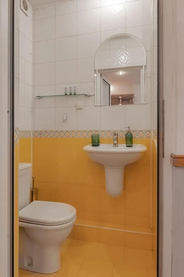 Charming Studio On Vitosha Street By Flat Mаnager Sofia